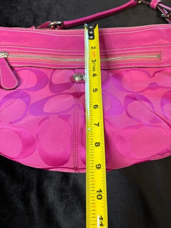 Coach Rare Laura Signature Canvas Leather Should Bag Vibrant Pink - Picture 16 of 16